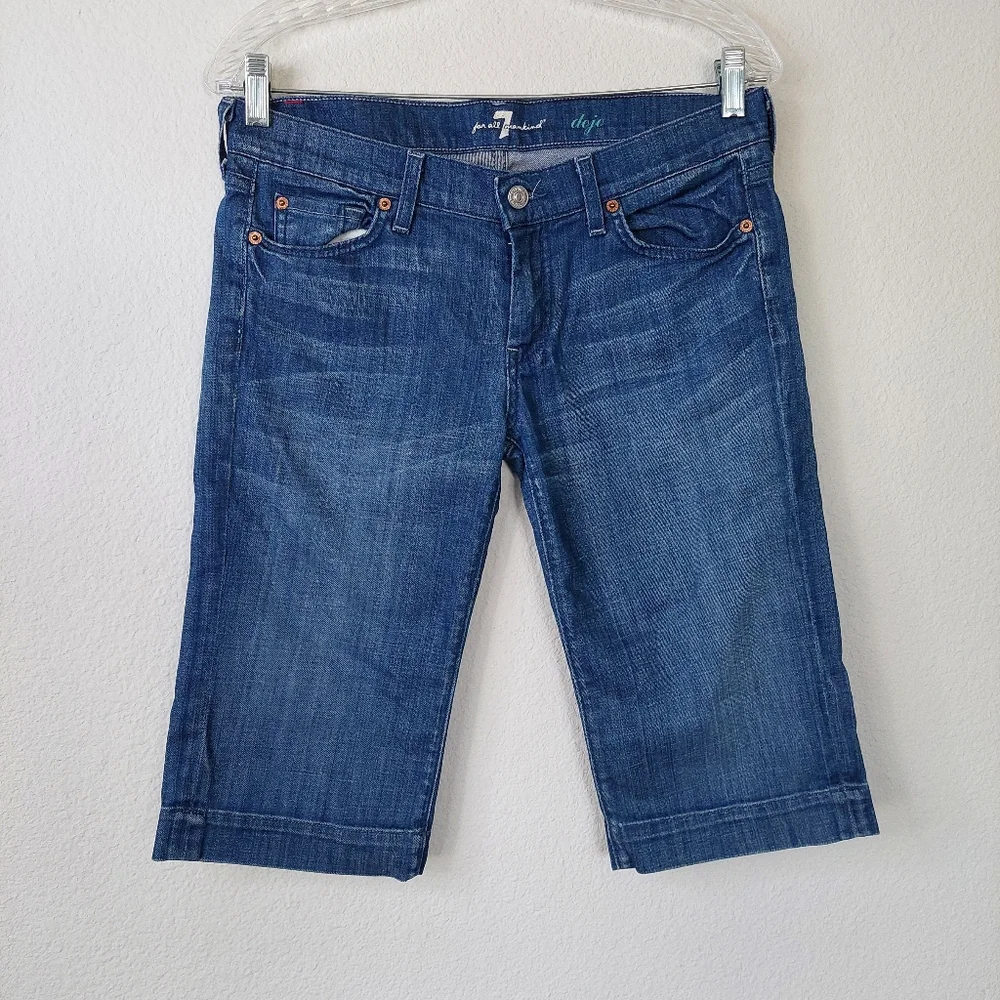 7 For All Mankind Dojo Capri Size 28‎